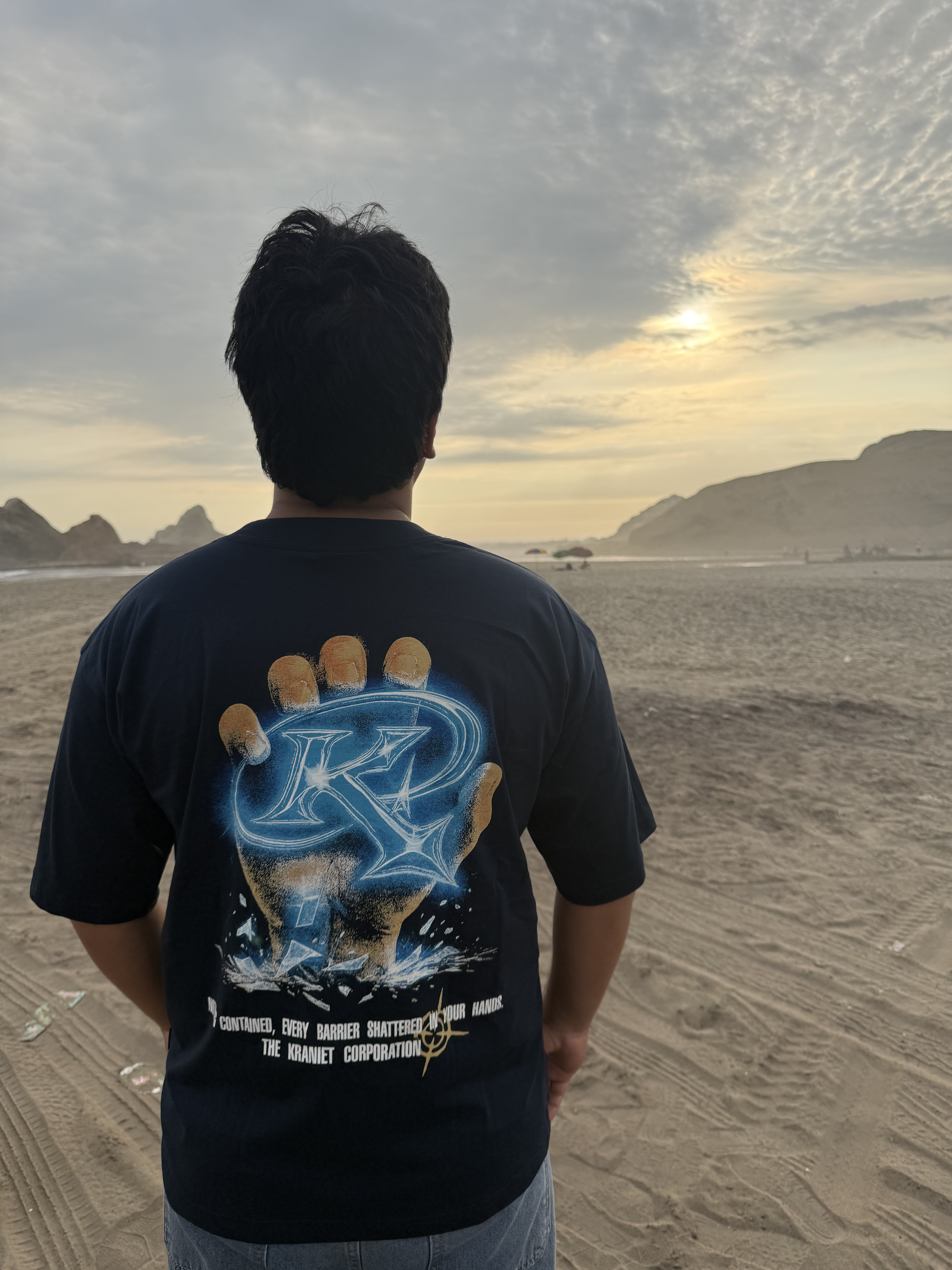 Shattered Barrier Detalle